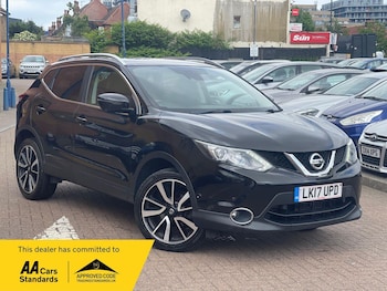 Used Nissan Qashqai 2017 for sale - 76994480: Photo