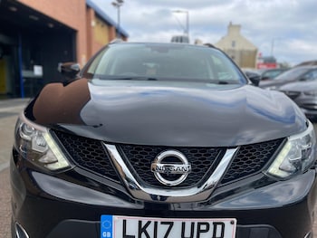 Used Nissan Qashqai 2017 for sale - 76994480: Photo
