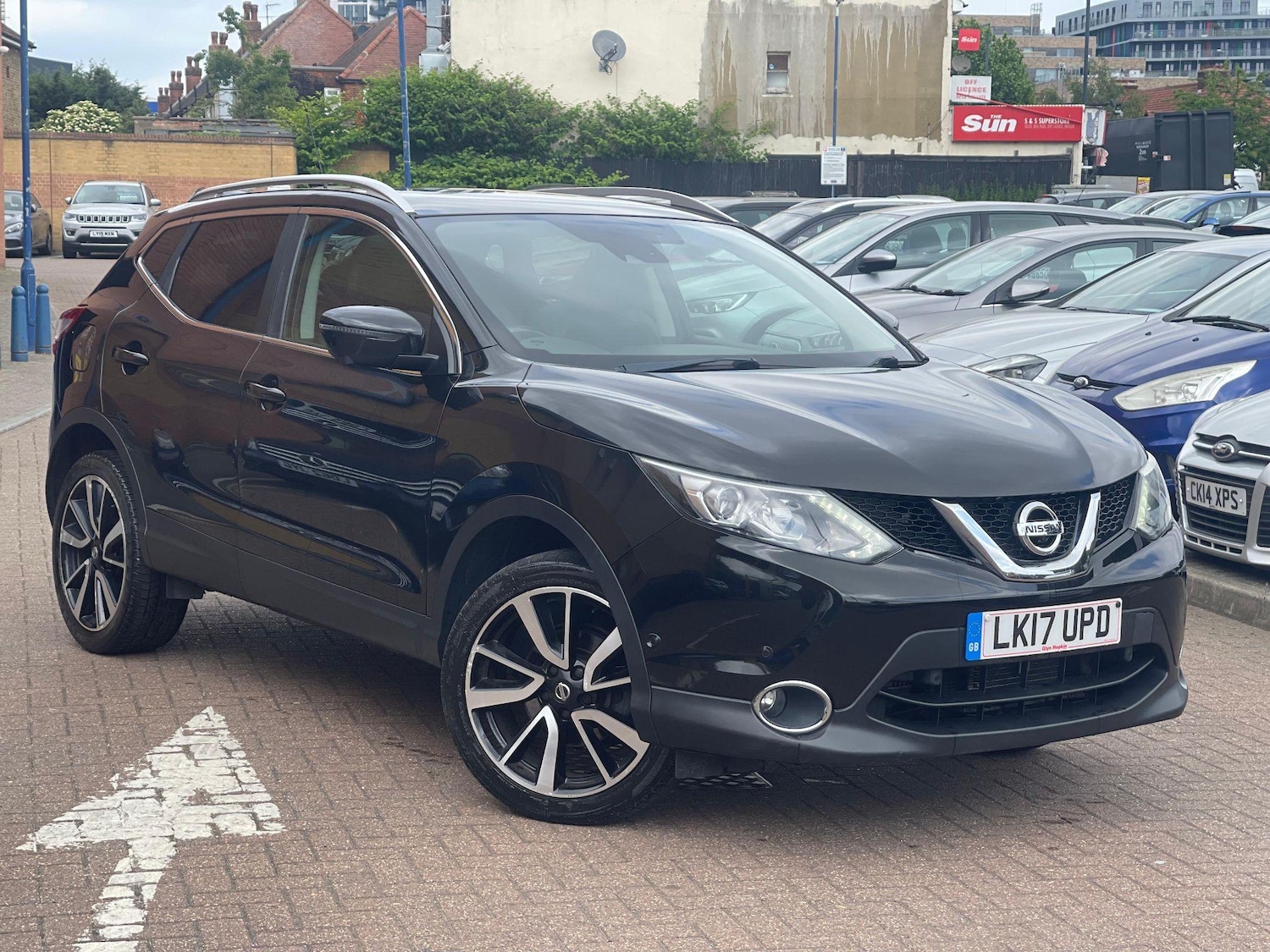 Used Nissan Qashqai 2017 for sale - 76994480: Photo 5