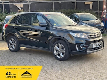 Used Suzuki Vitara 2017 for sale - 76551910: Photo