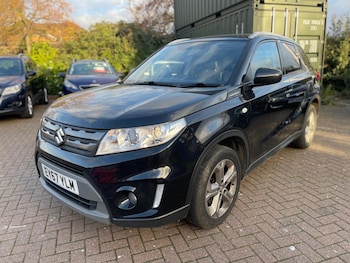 Used Suzuki Vitara 2017 for sale - 76551910: Photo