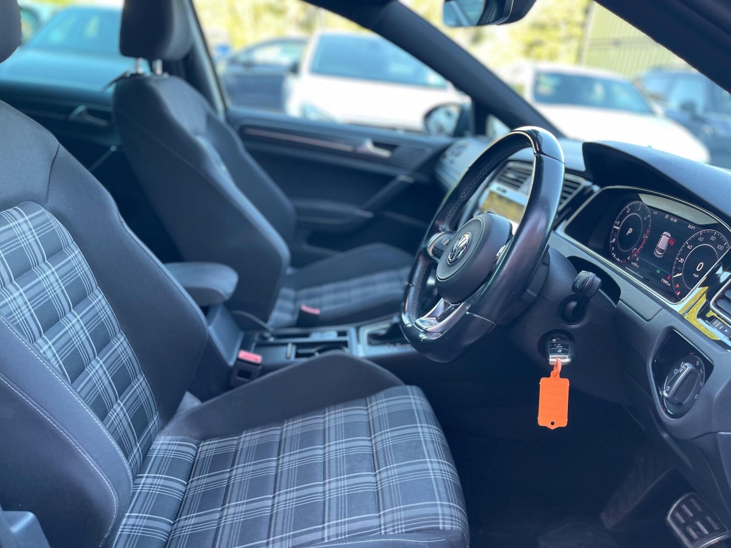 Used Volkswagen Golf 2018 for sale - 77524017: Photo 37