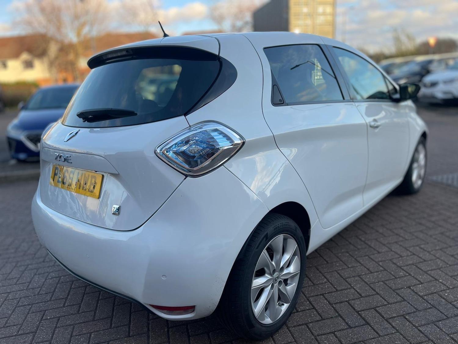 Used Renault Zoe for sale - 76952234: Photo 12