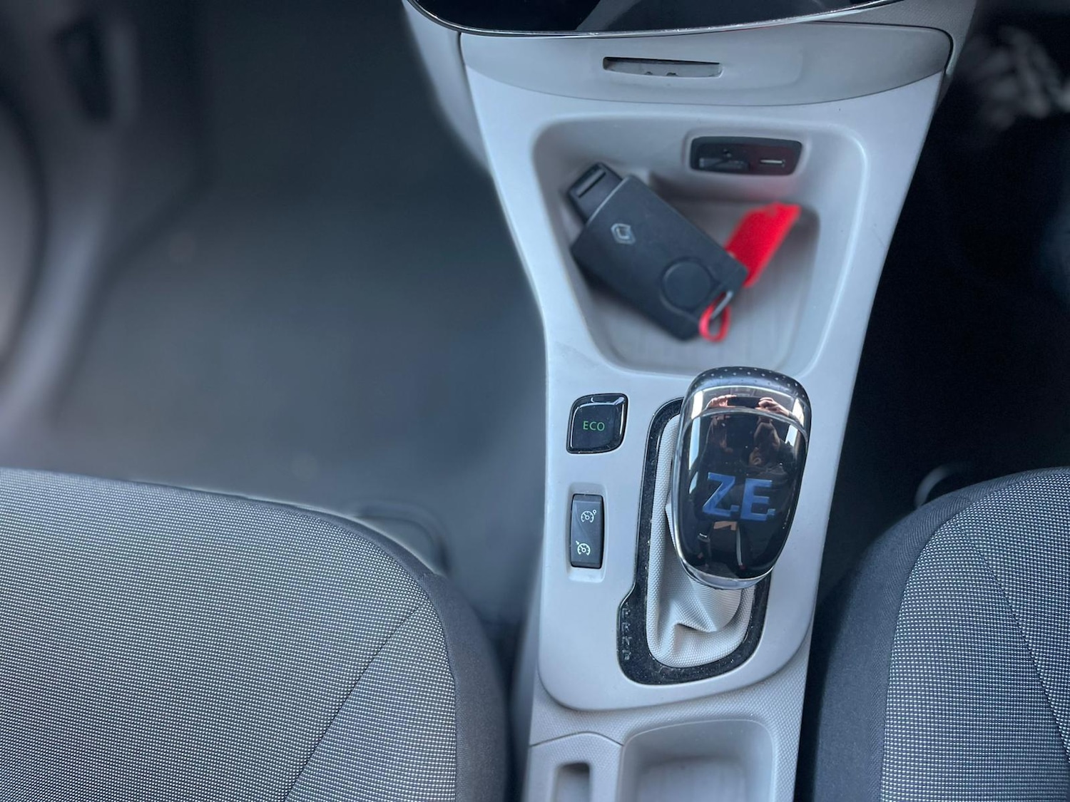 Used Renault Zoe for sale - 76952234: Photo 16