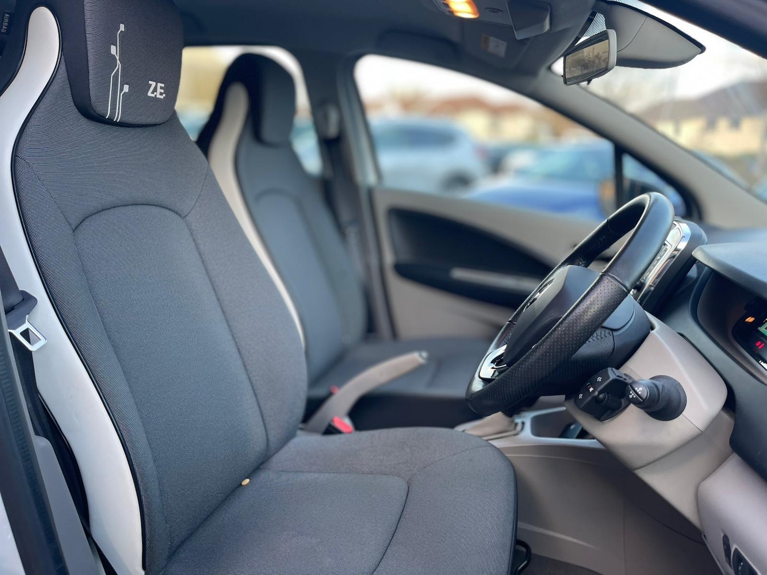 Used Renault Zoe for sale - 76952234: Photo 17