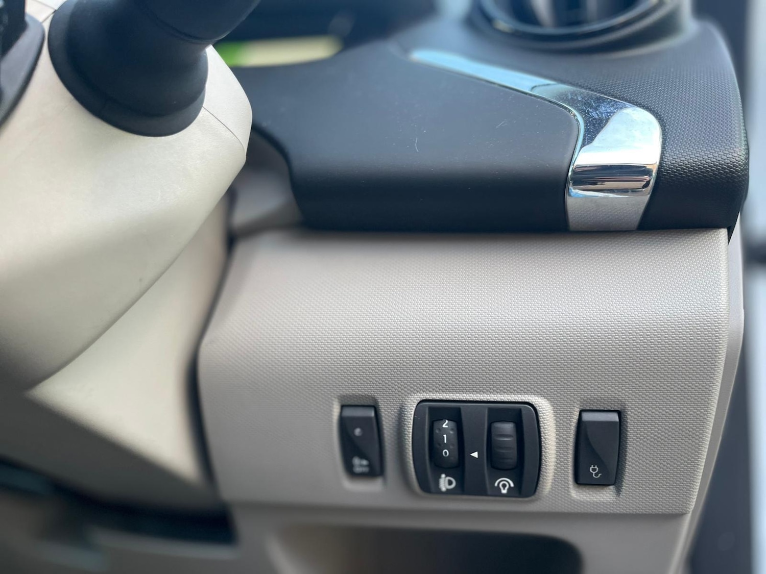 Used Renault Zoe for sale - 76952234: Photo 22