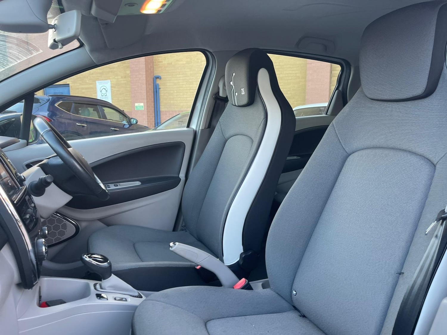 Used Renault Zoe for sale - 76952234: Photo 35