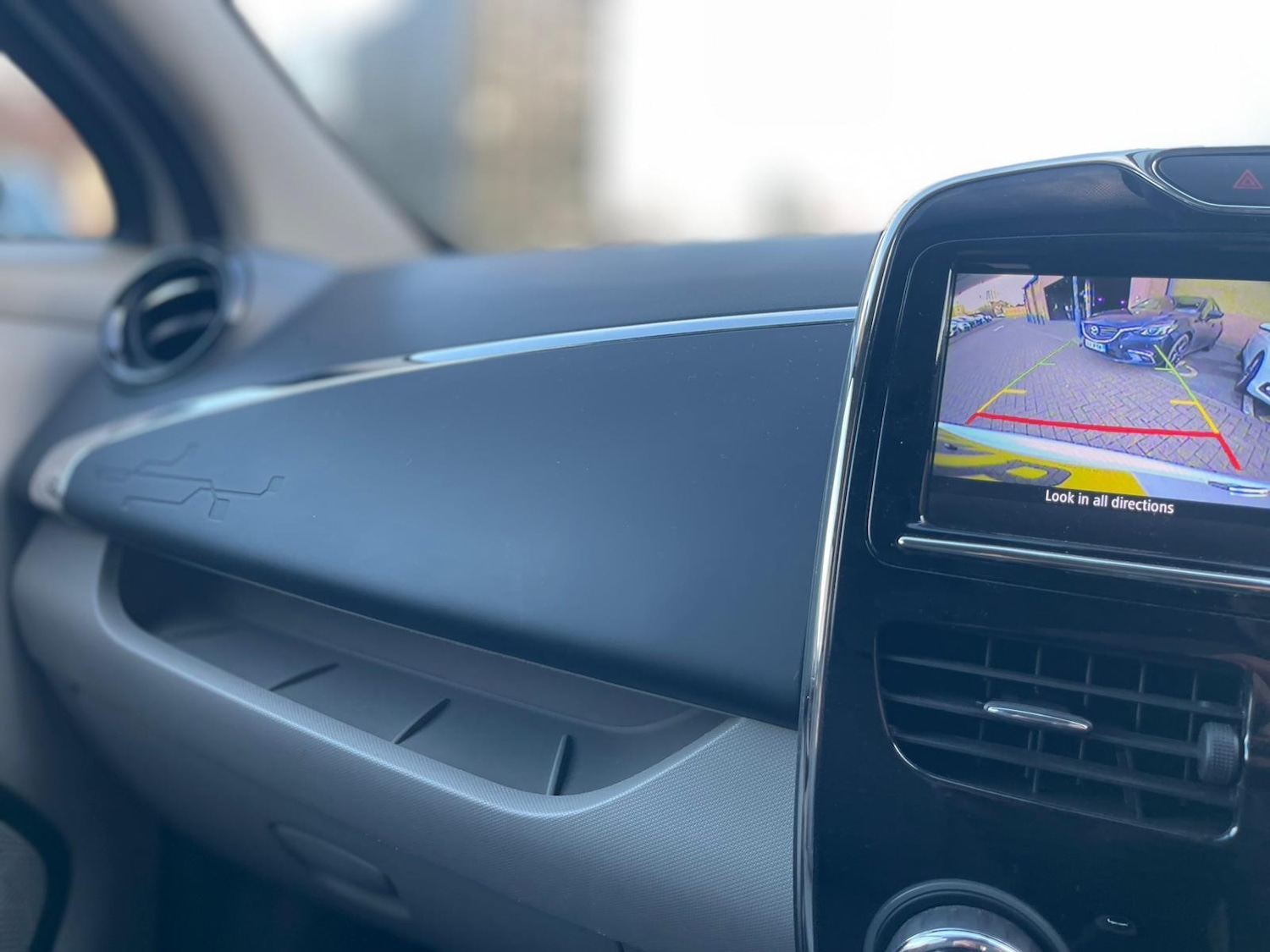 Used Renault Zoe for sale - 76952234: Photo 40