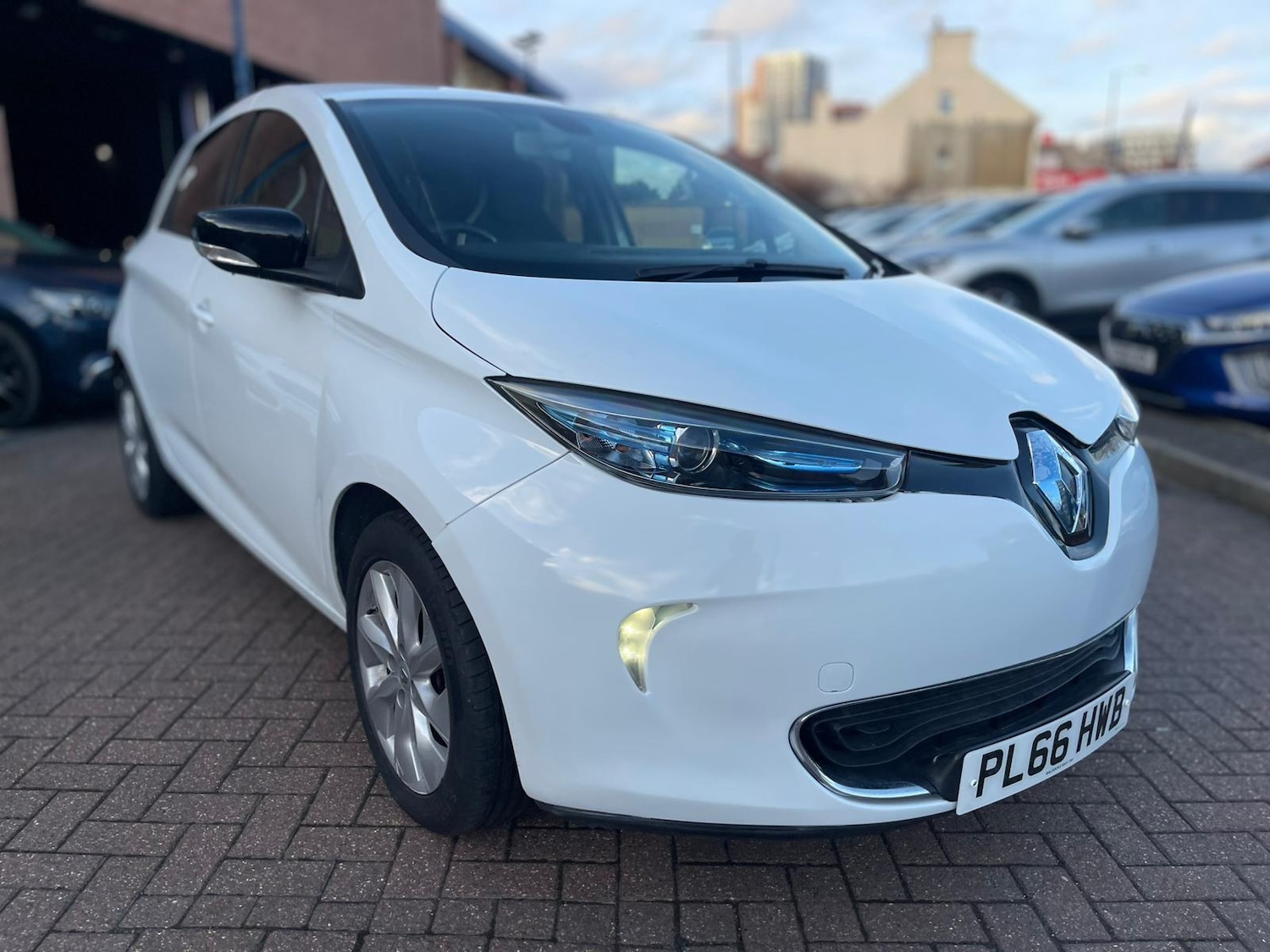 Used Renault Zoe for sale - 76952234: Photo 7