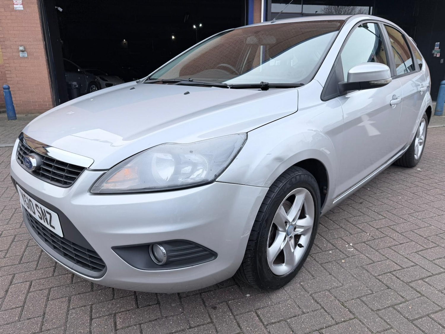 Used Ford Focus 2010 for sale - 77882886: Photo 3