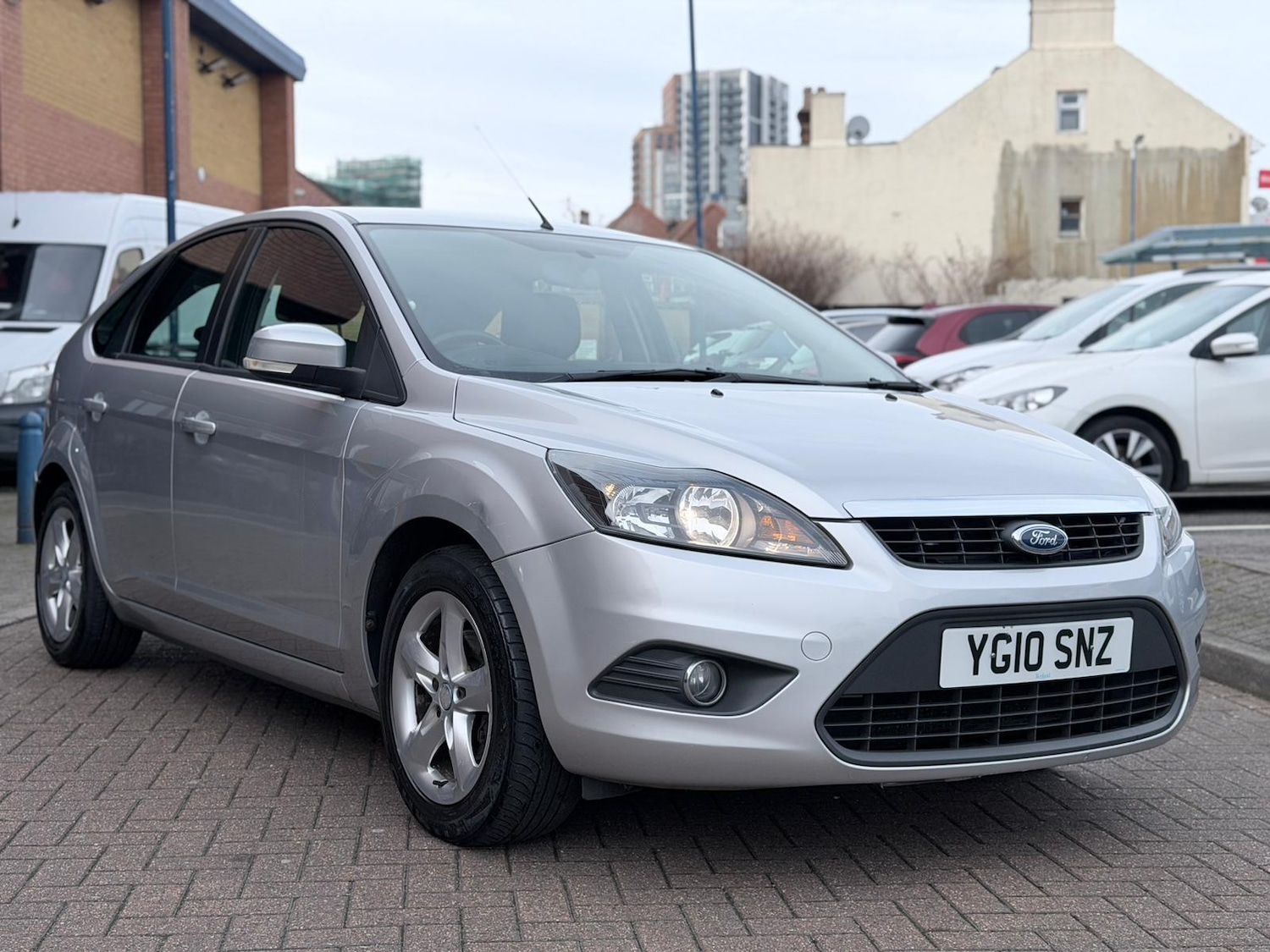 Used Ford Focus 2010 for sale - 77882886: Photo 7