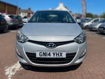Used Hyundai i20 2014 for sale - 79202653: Photo