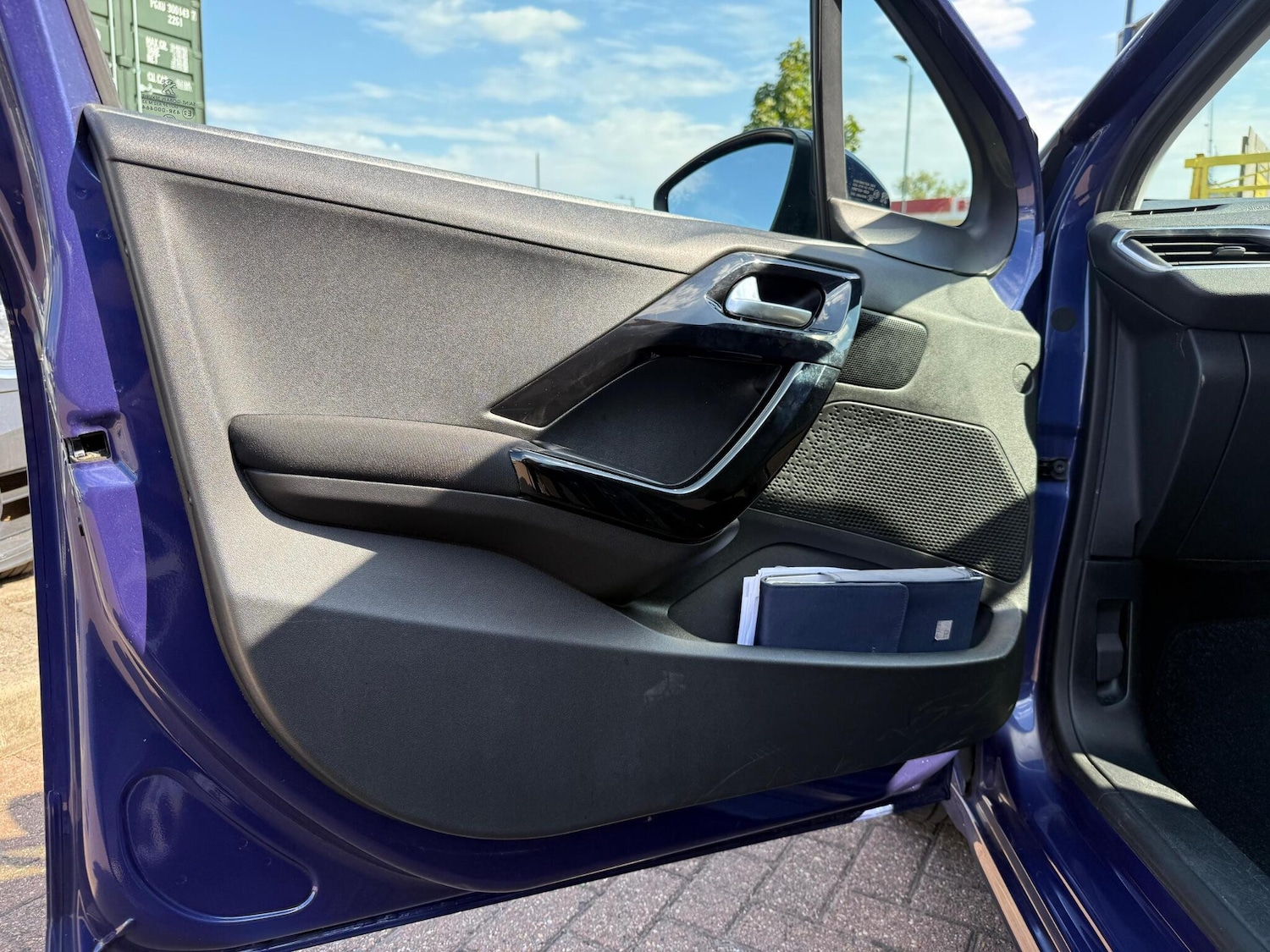 Used Peugeot 208 2014 for sale - 76780950: Photo 29