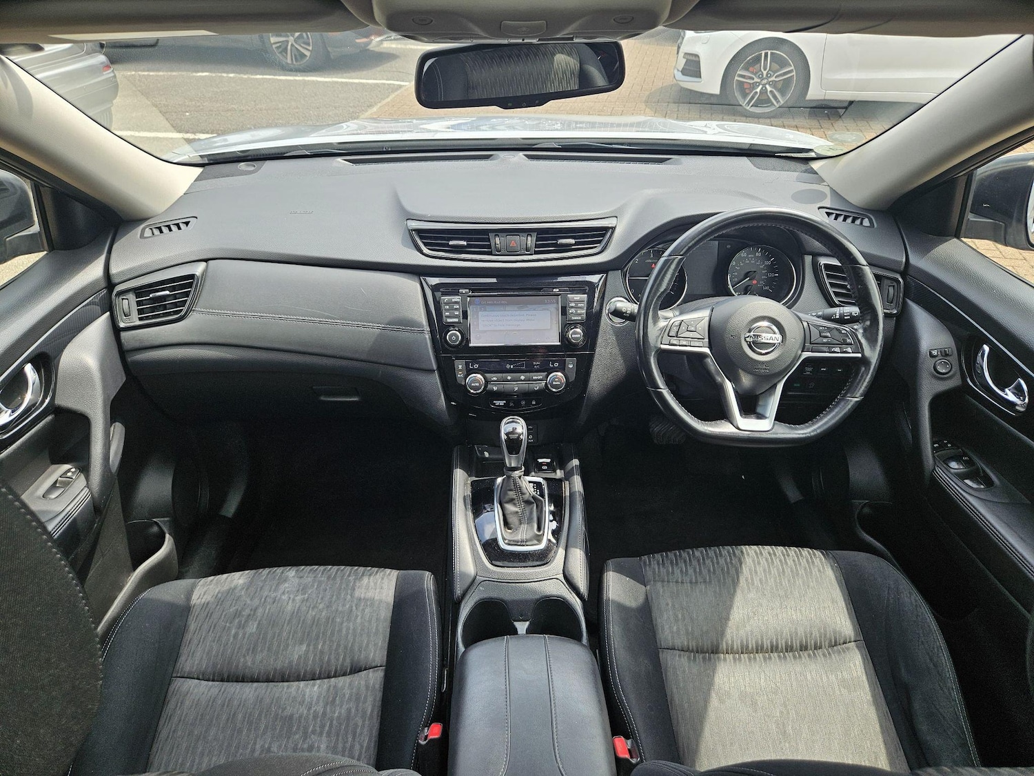 Used Nissan X-Trail 2019 for sale - 76765991: Photo 2