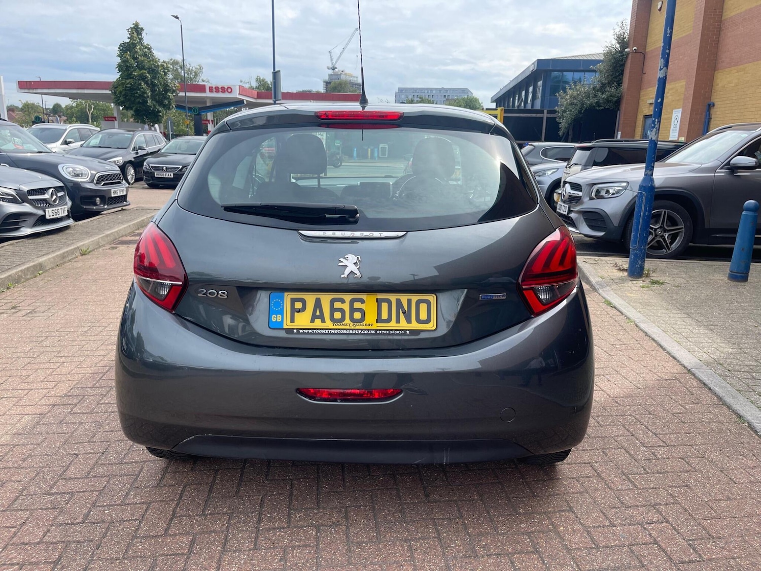 Used Peugeot 208 2017 for sale - 76551879: Photo 12