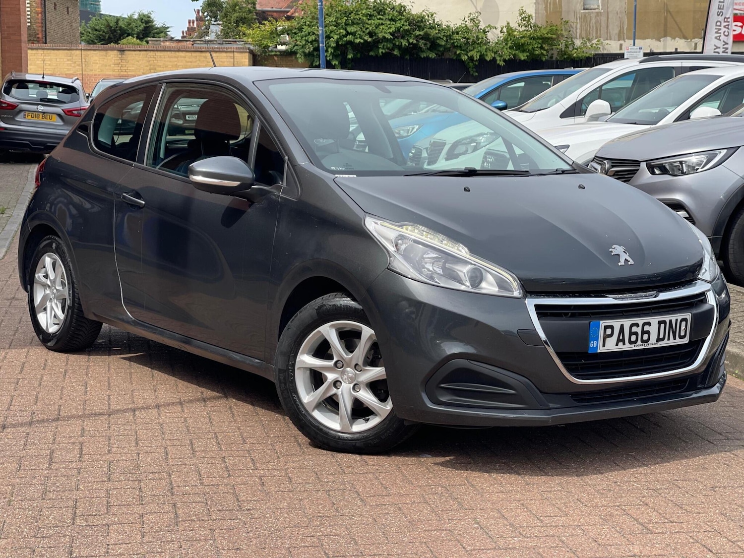 Used Peugeot 208 2017 for sale - 76551879: Photo 3