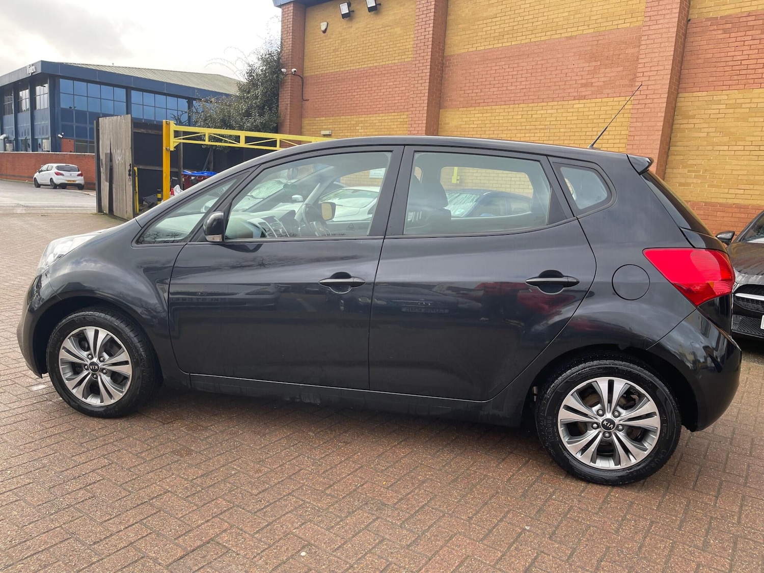 Used Kia Venga 2017 for sale - 77396024: Photo 16