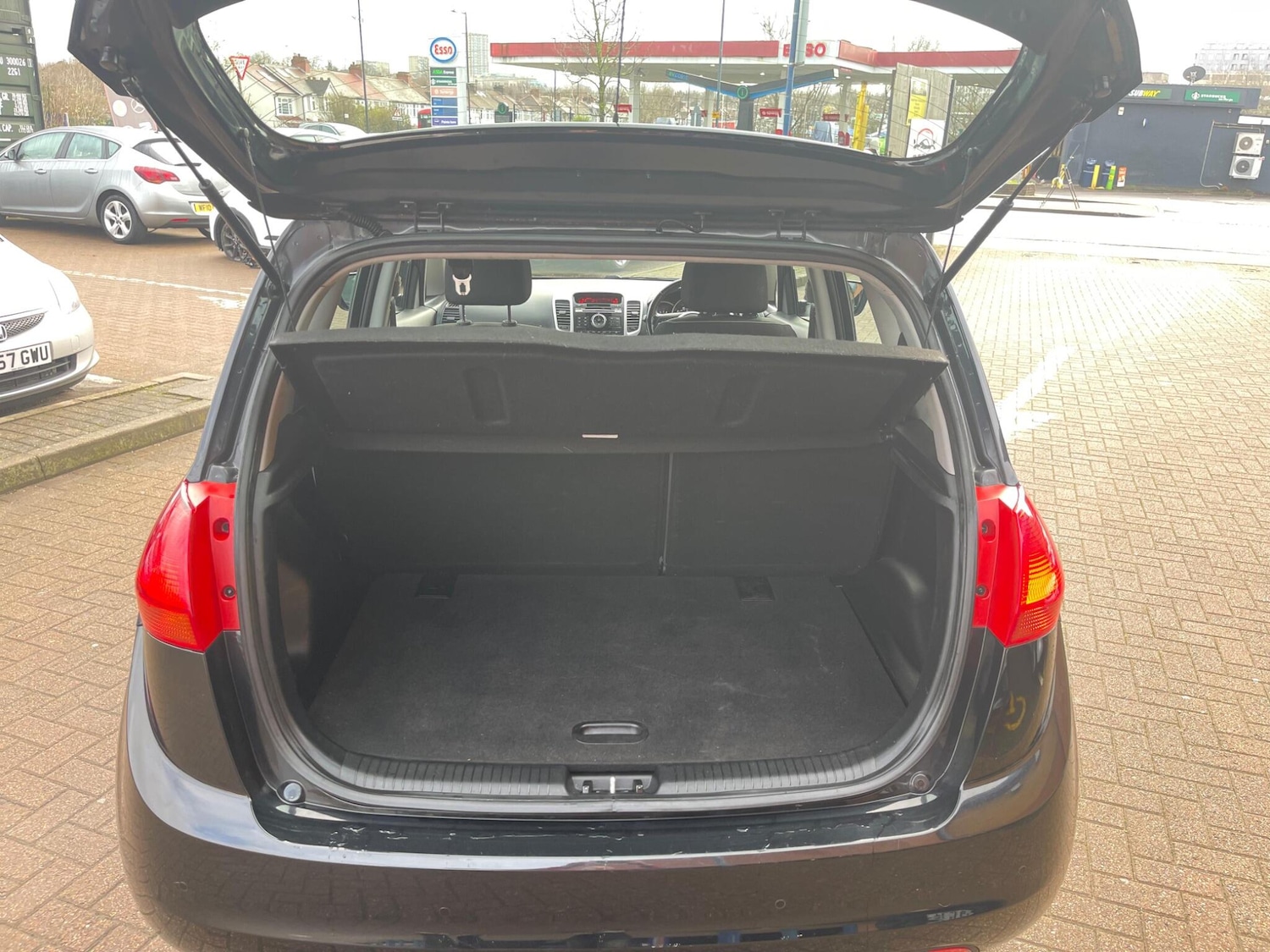 Used Kia Venga 2017 for sale - 77396024: Photo 45