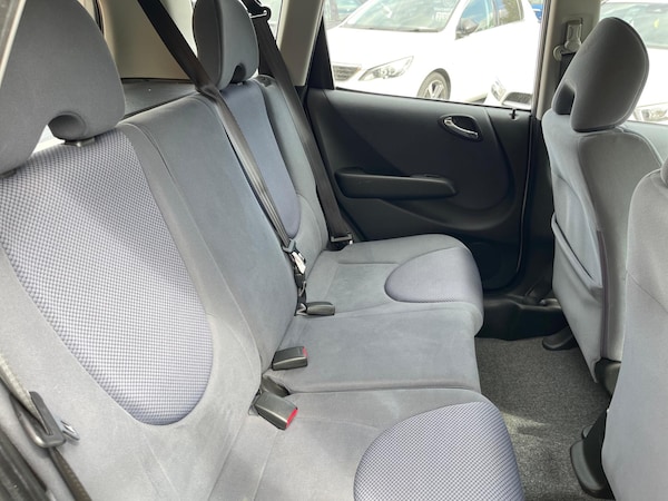 Used Honda Jazz 2007 for sale - 76326200: Photo 15
