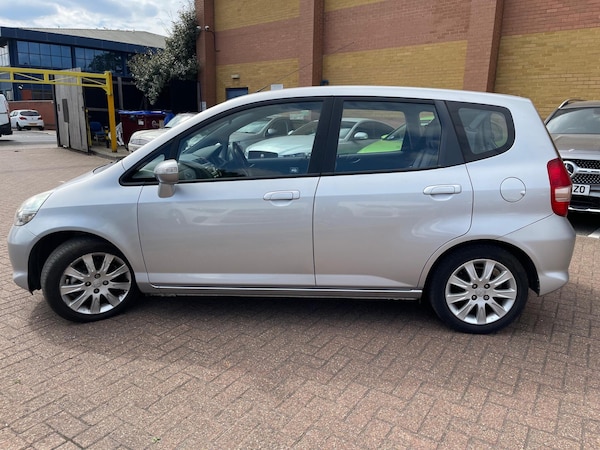 Used Honda Jazz 2007 for sale - 76326200: Photo 6