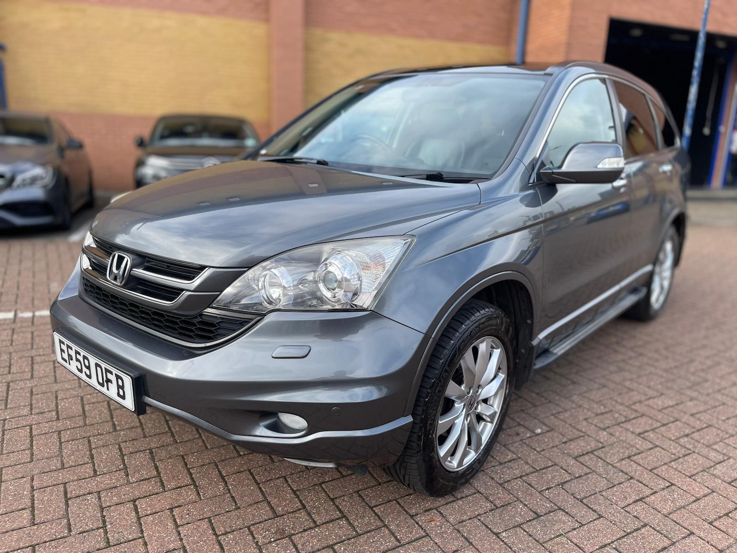 Used Honda CR-V 2010 for sale - 76377991: Photo 3