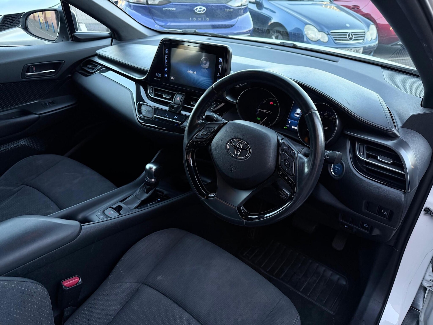 Used Toyota C-HR 2018 for sale - 77957214: Photo 14