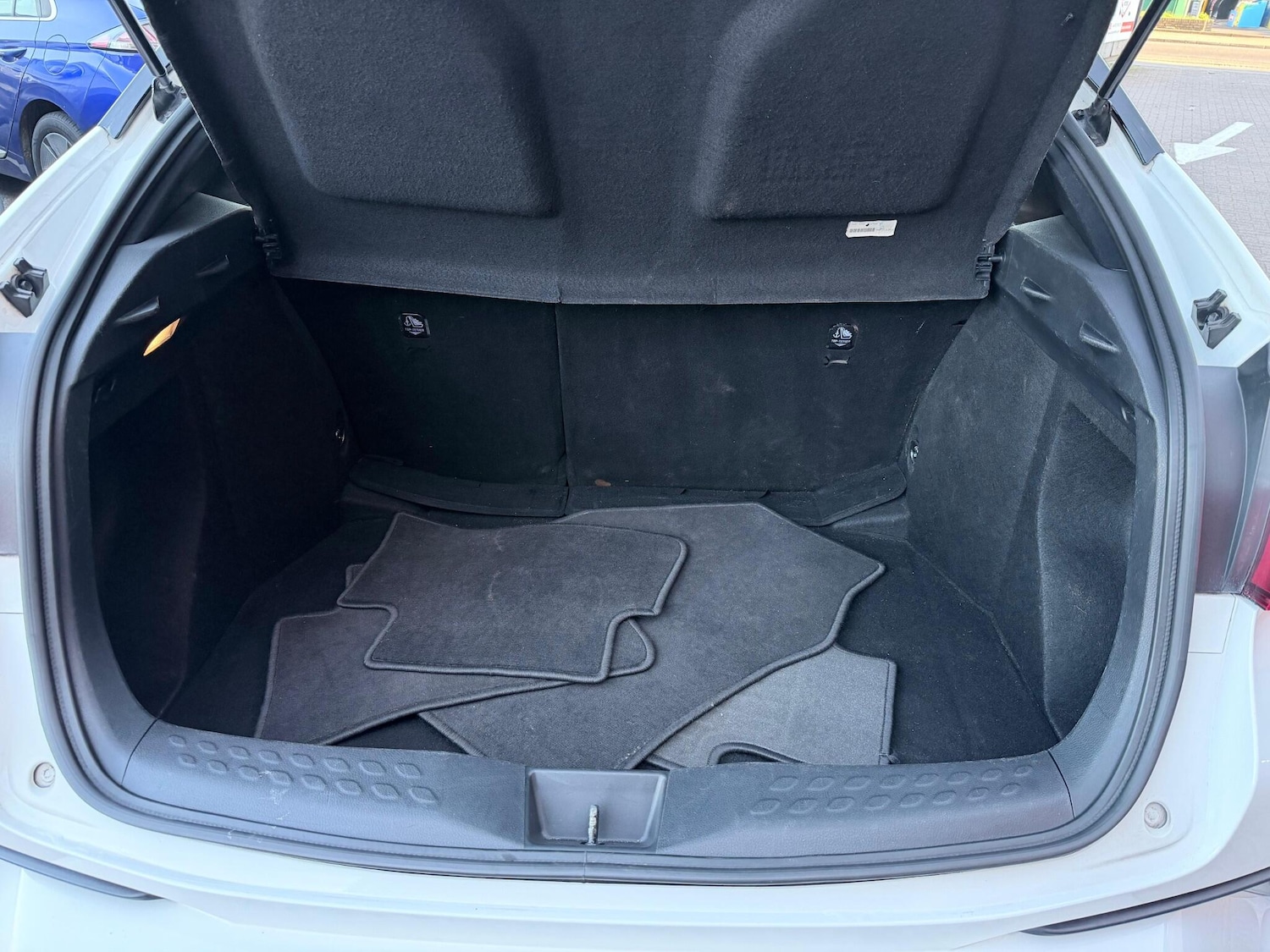 Used Toyota C-HR 2018 for sale - 77957214: Photo 36