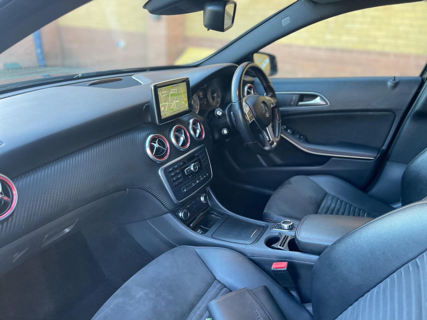 Used Mercedes-Benz A-Class 2015 for sale - 77097423: Photo 20