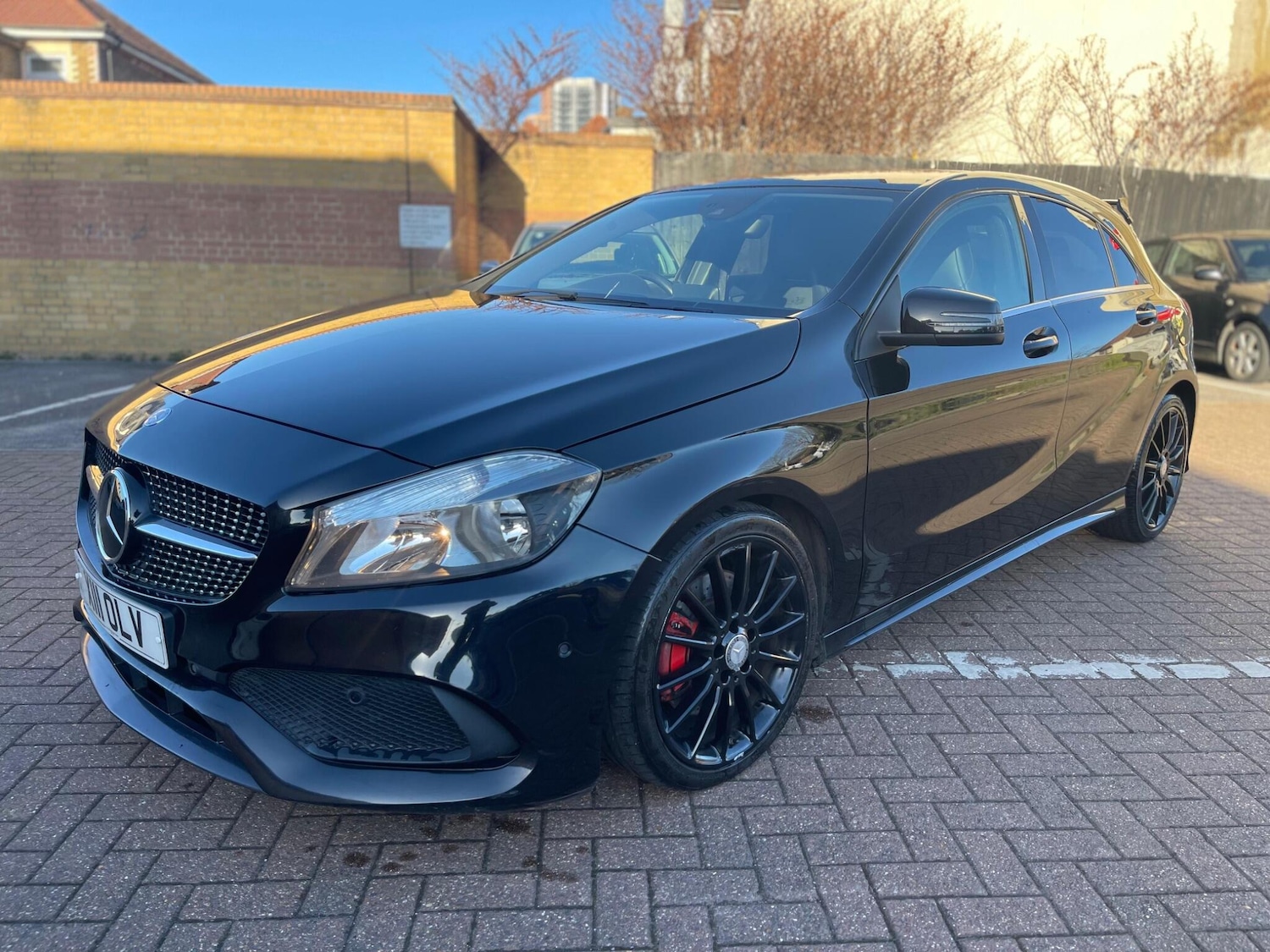 Used Mercedes-Benz A-Class 2015 for sale - 77097423: Photo 3