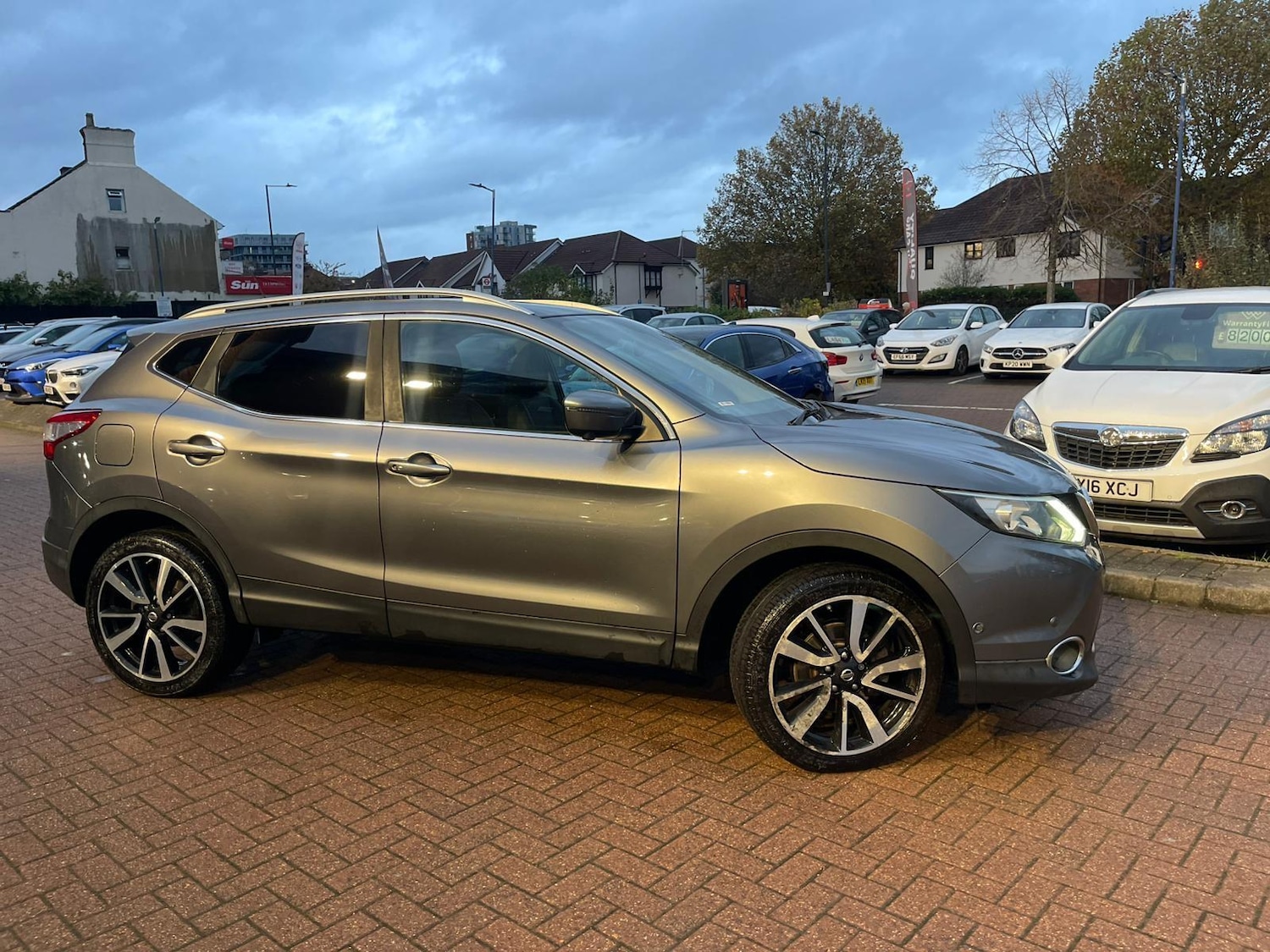 Used Nissan Qashqai for sale - 76997626: Photo 3