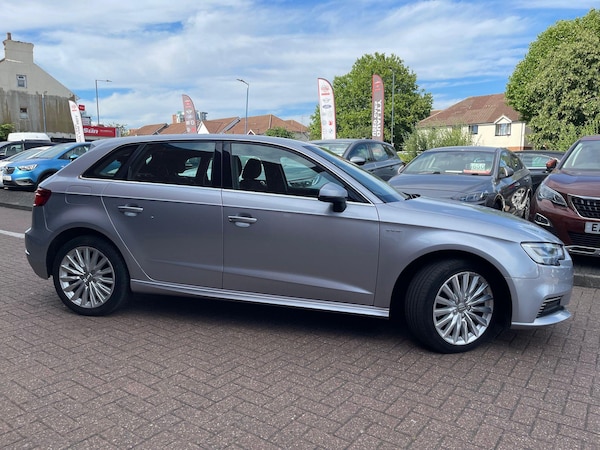 Used Audi A3 2016 for sale - 76327405: Photo 4