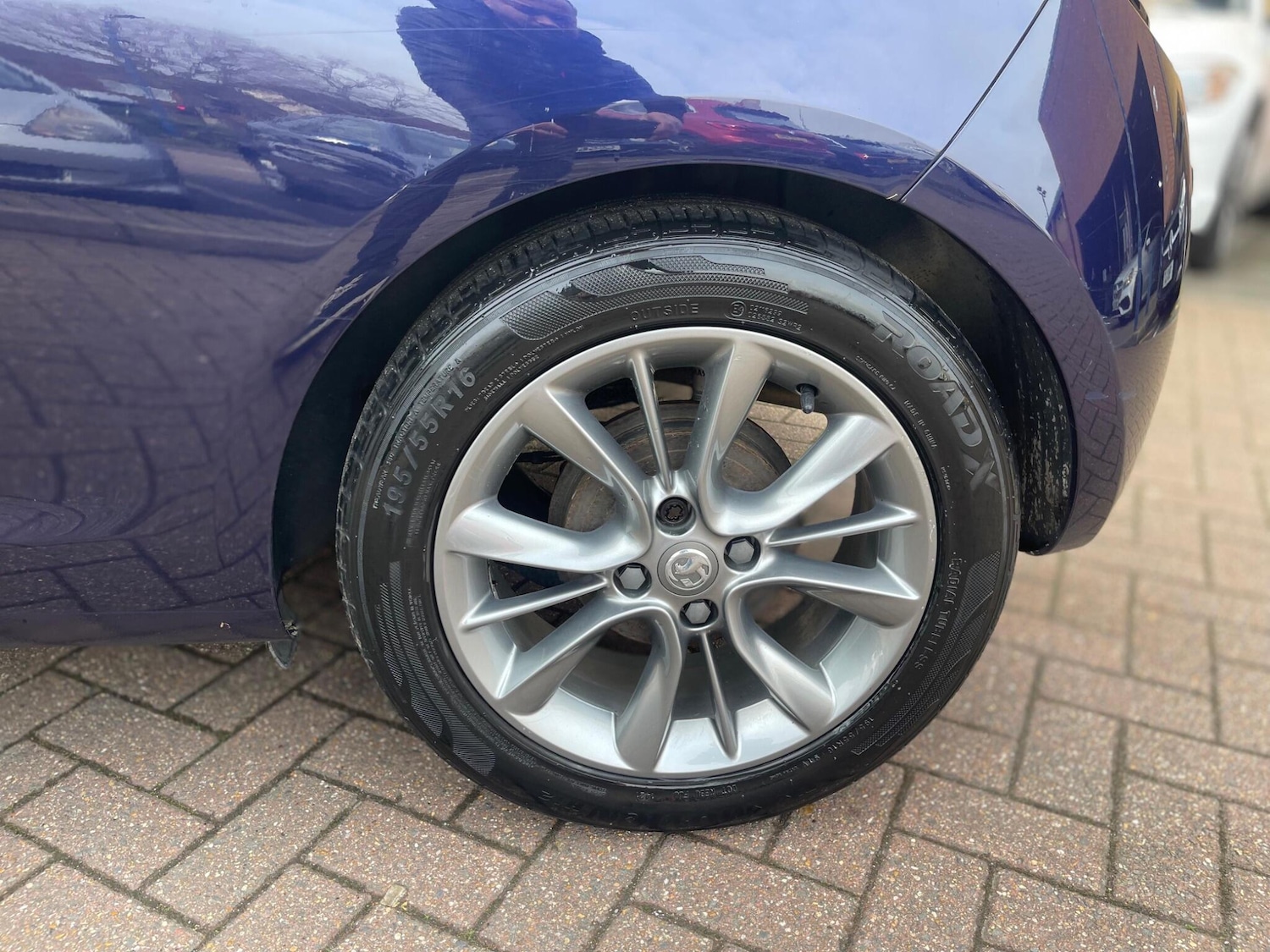 Used Vauxhall ADAM 2016 for sale - 77646841: Photo 35