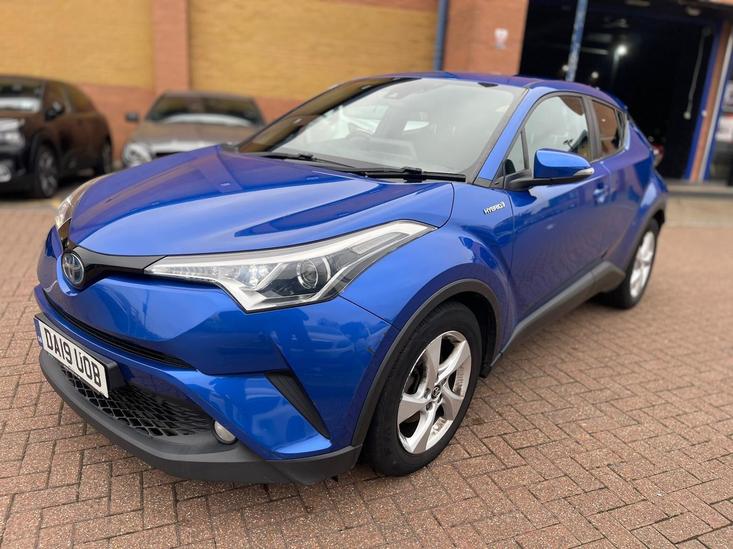 Used Toyota C-HR 2019 for sale - 76551907: Photo 12