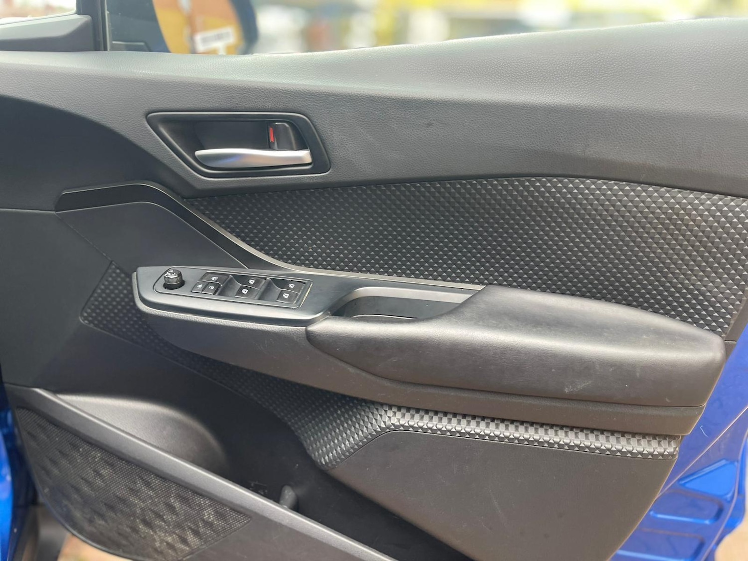 Used Toyota C-HR 2019 for sale - 76551907: Photo 19