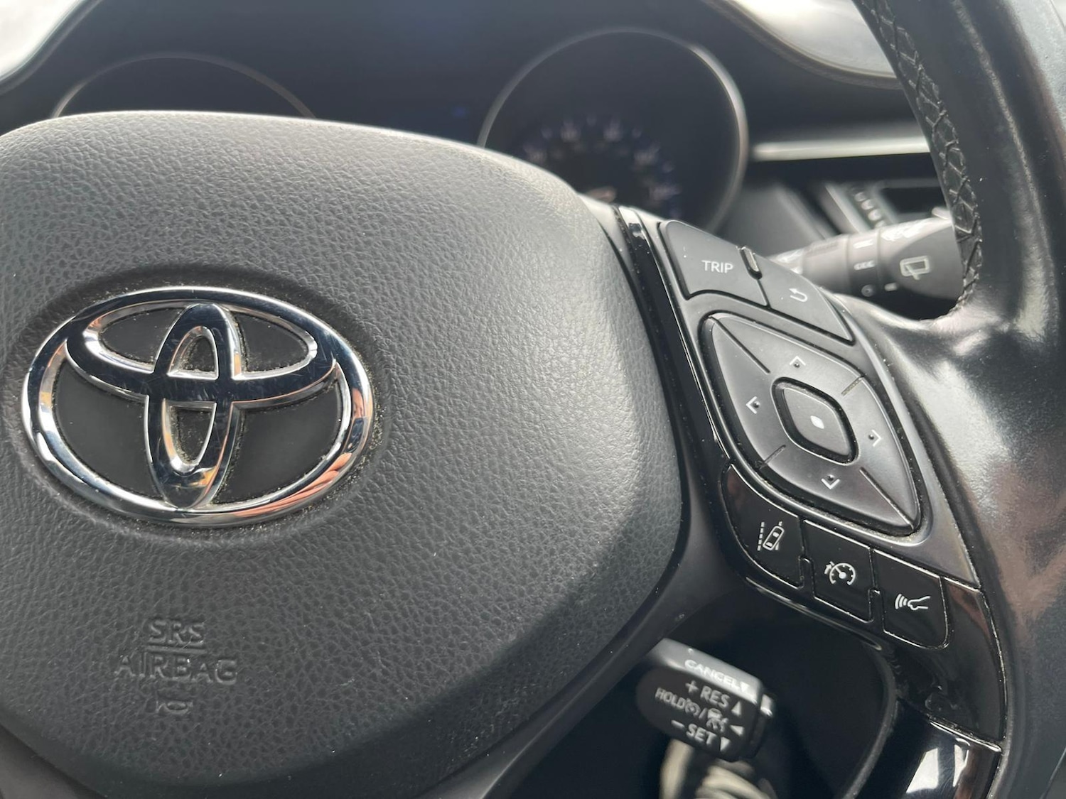 Used Toyota C-HR 2019 for sale - 76551907: Photo 24