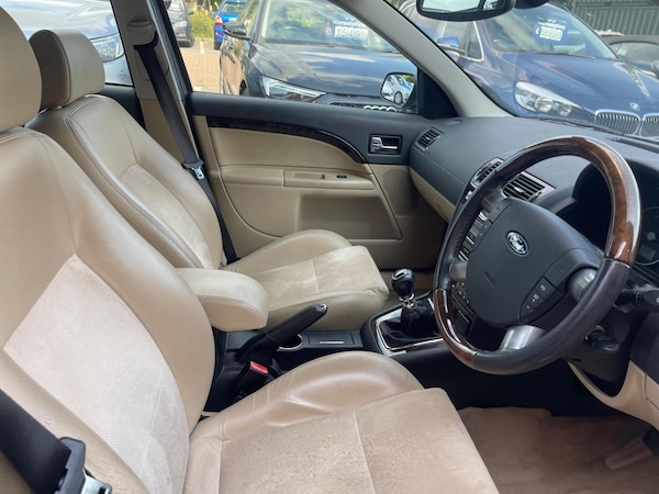 Used Ford Mondeo 2005 for sale - 76327389: Photo 23