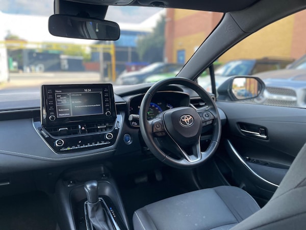Used Toyota Corolla 2021 for sale - 76326383: Photo 16