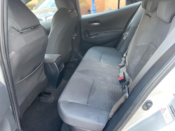 Used Toyota Corolla 2021 for sale - 76326383: Photo 28