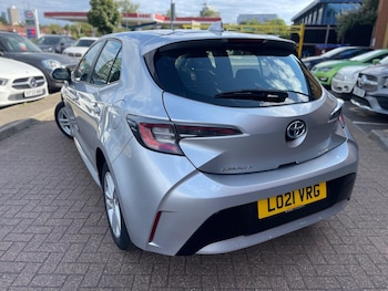 Used Toyota Corolla 2021 for sale - 76326383: Photo 4