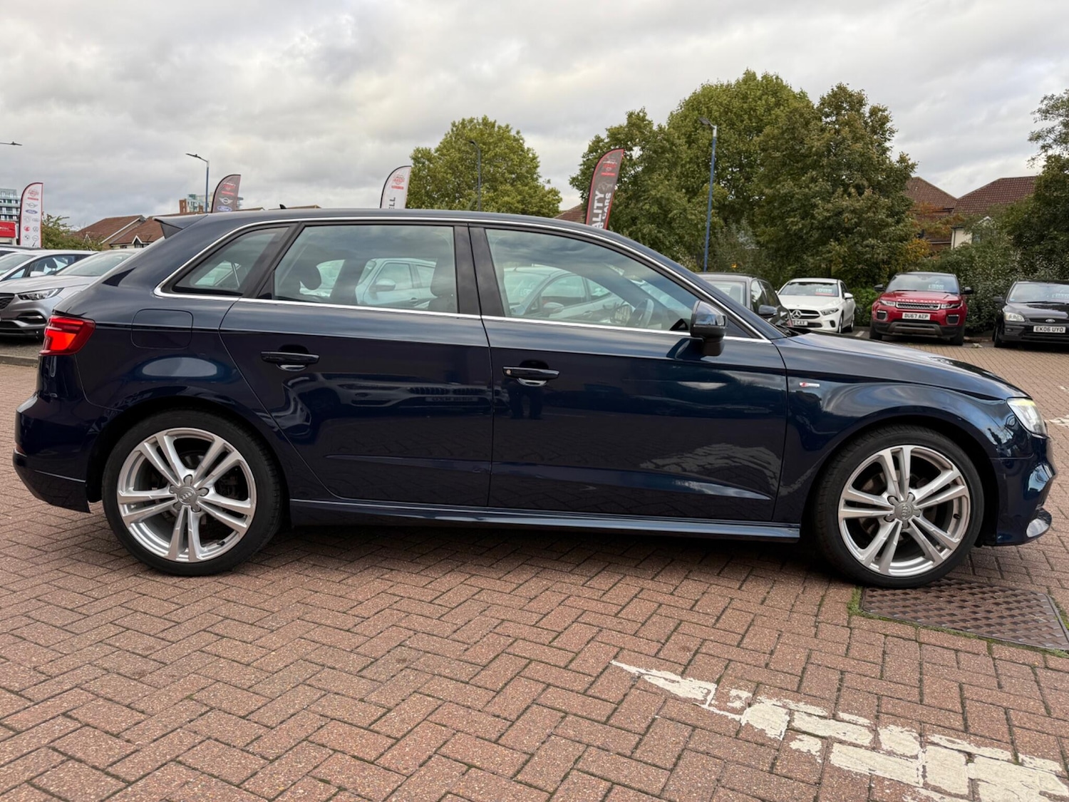 Used Audi A3 2018 for sale - 76551951: Photo 12