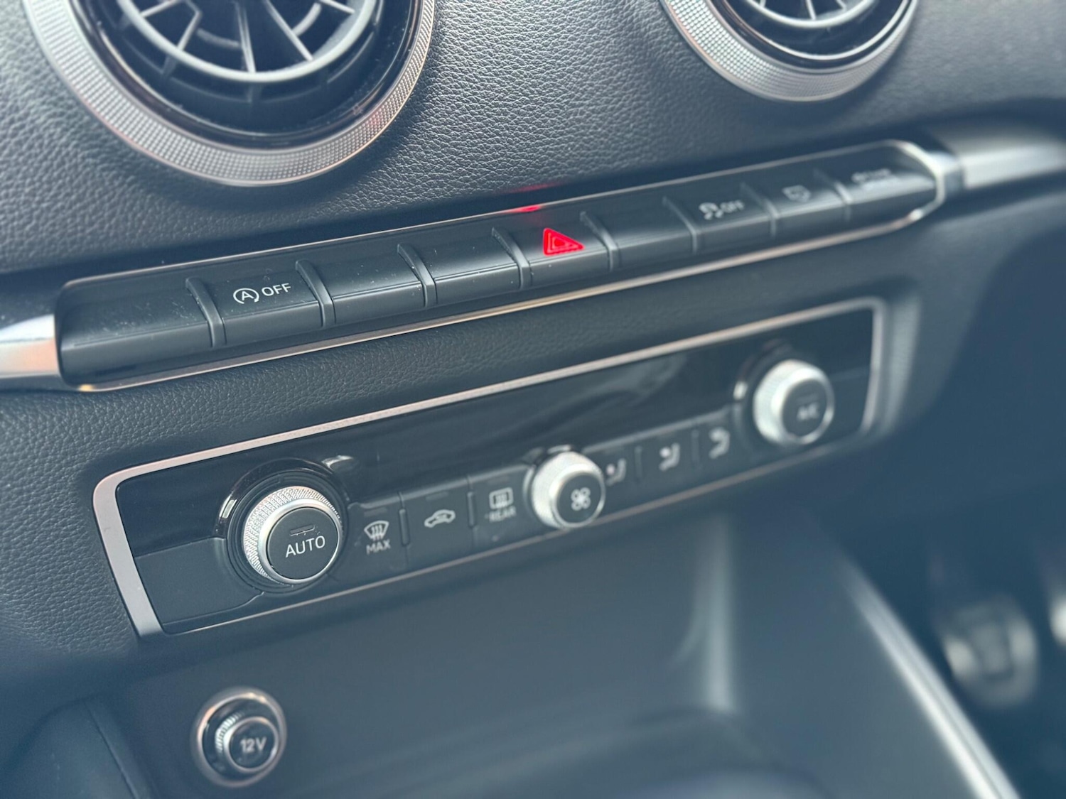 Used Audi A3 2018 for sale - 76551951: Photo 24