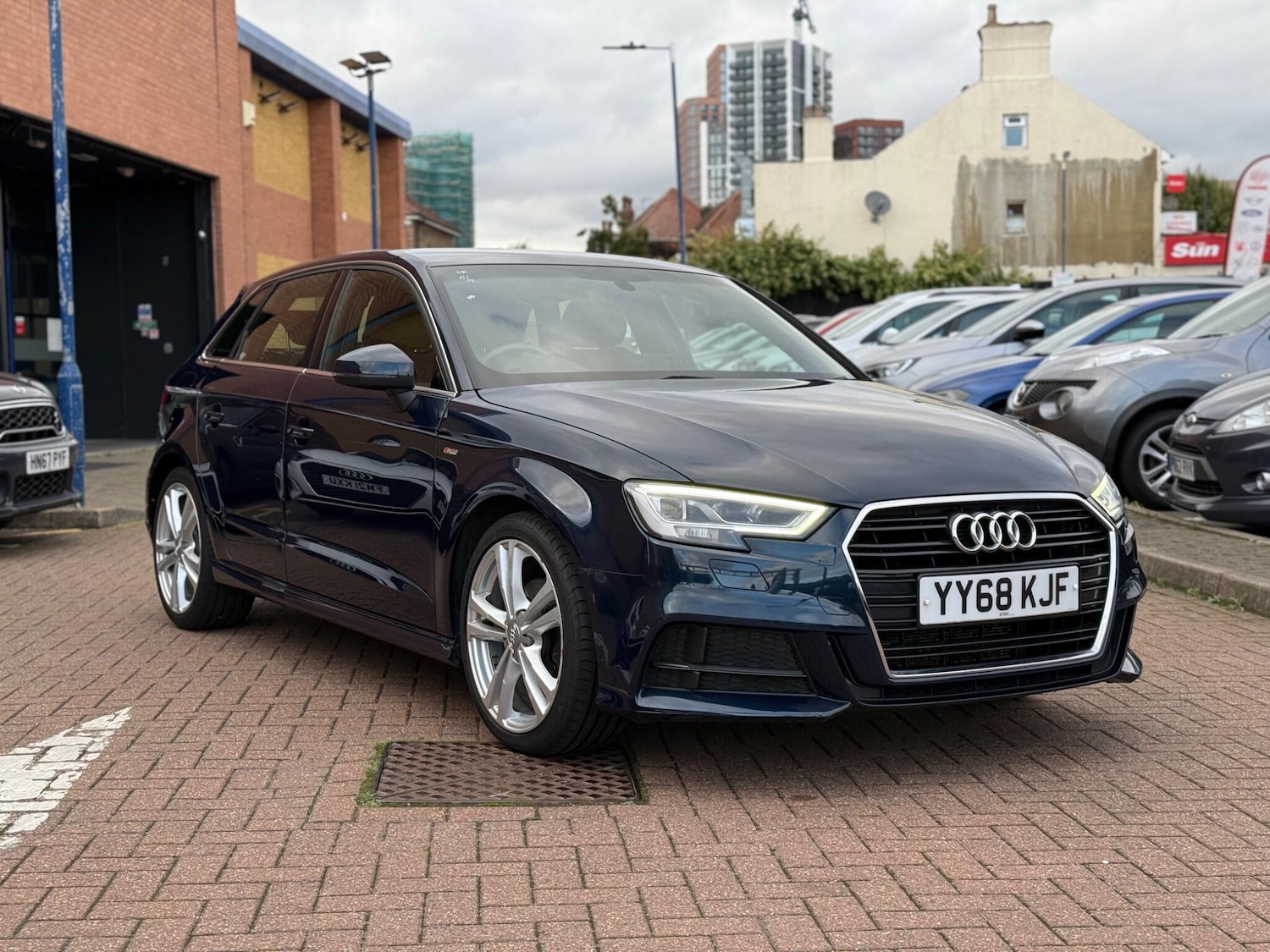 Used Audi A3 2018 for sale - 76551951: Photo 5