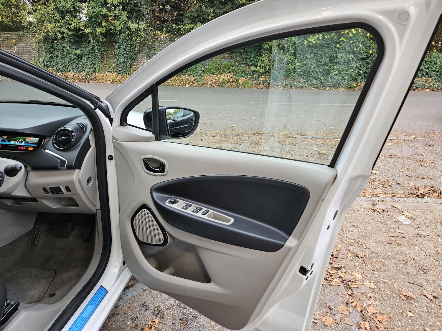 Used Renault Zoe for sale - 76551903: Photo 19