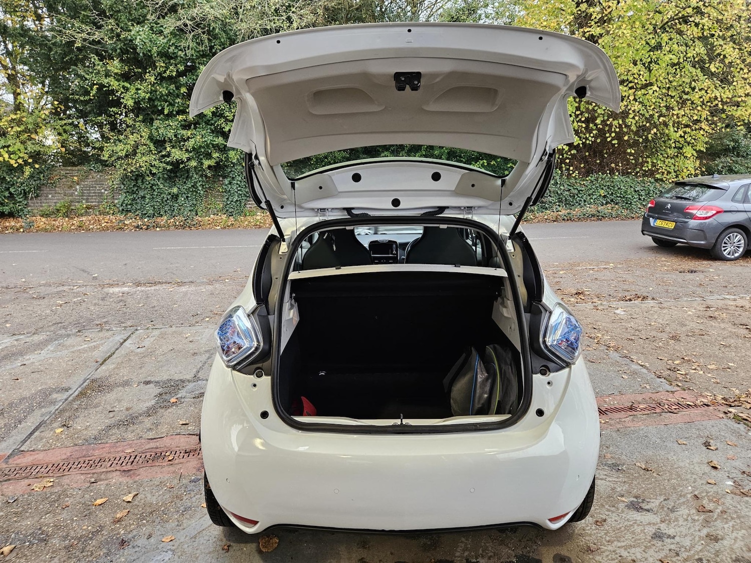 Used Renault Zoe for sale - 76551903: Photo 21