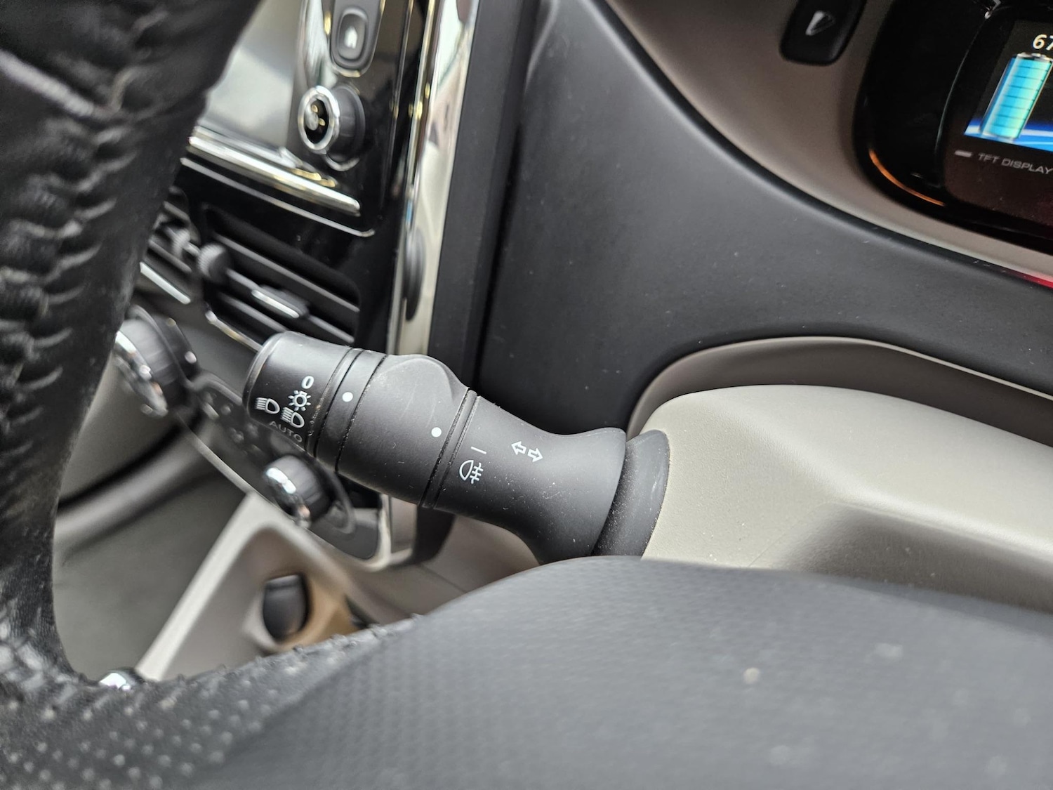 Used Renault Zoe for sale - 76551903: Photo 26