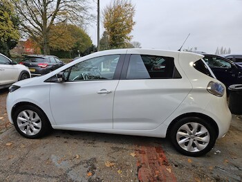 Used Renault Zoe 2016 for sale - 76551903: Photo