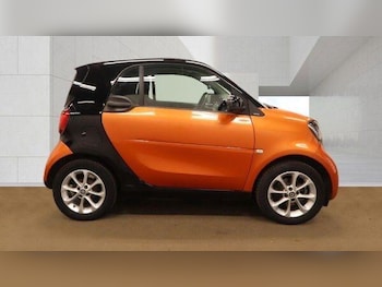 Used smart fortwo 2017 for sale - 78516387: Photo