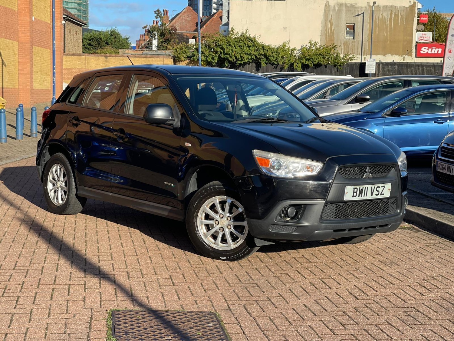 Used Mitsubishi ASX 2011 for sale - 76377776: Photo 2