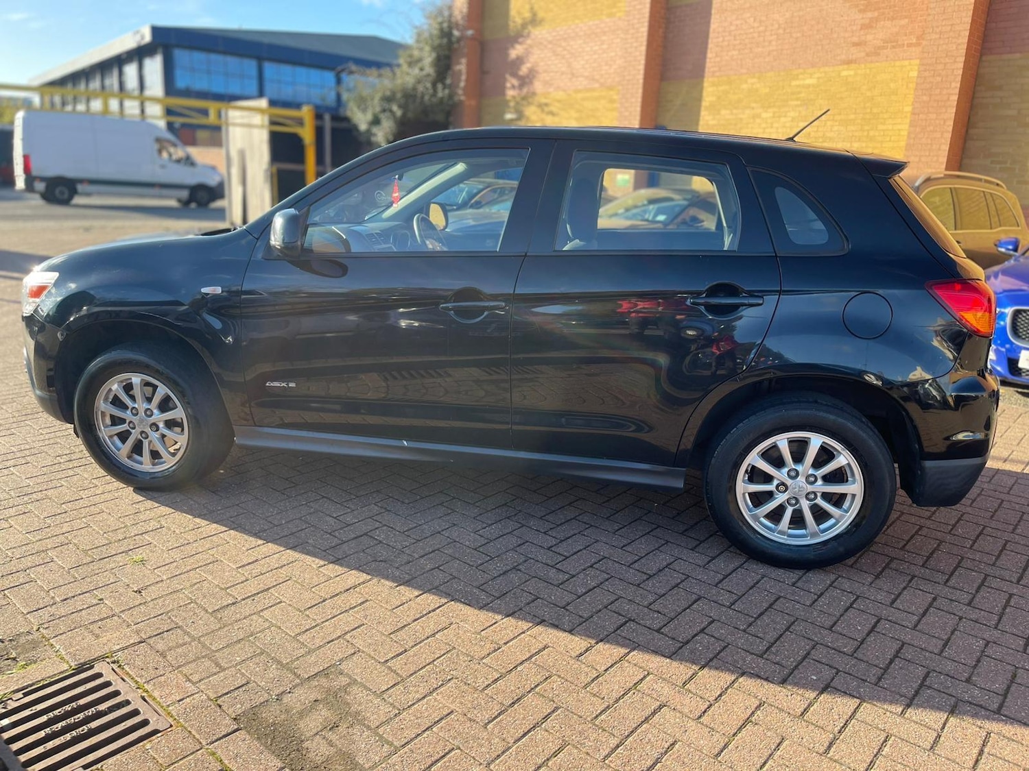 Used Mitsubishi ASX 2011 for sale - 76377776: Photo 9