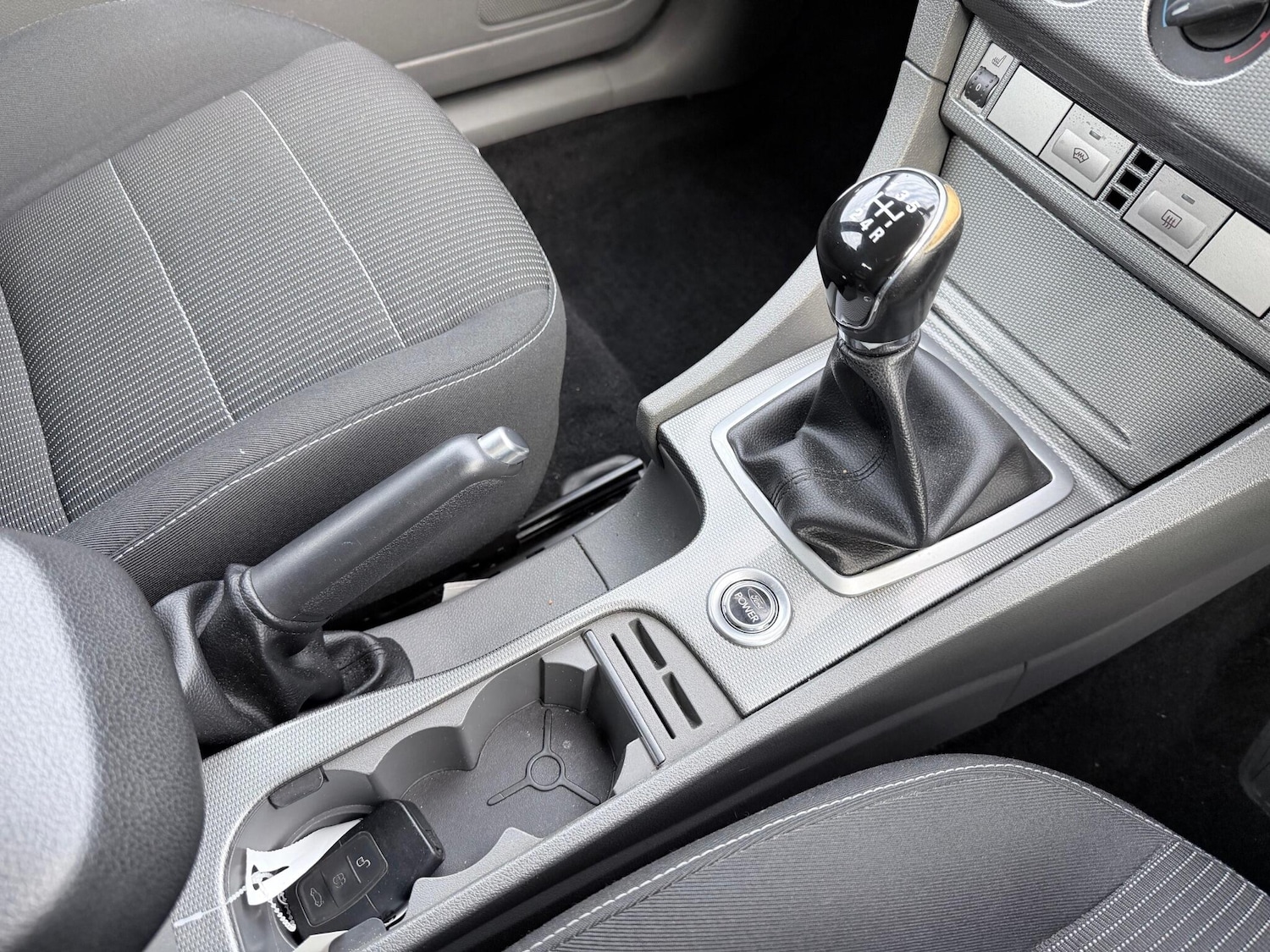 Used Ford Focus 2010 for sale - 76551892: Photo 26